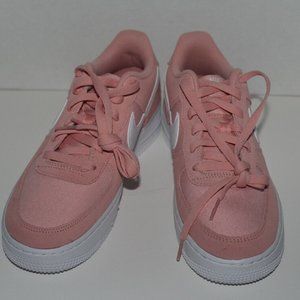 NEW Nike Air Force 1 PE GS Coral Stardust BV0064-600 GS Size 7Y/Women’s Size 8.5
